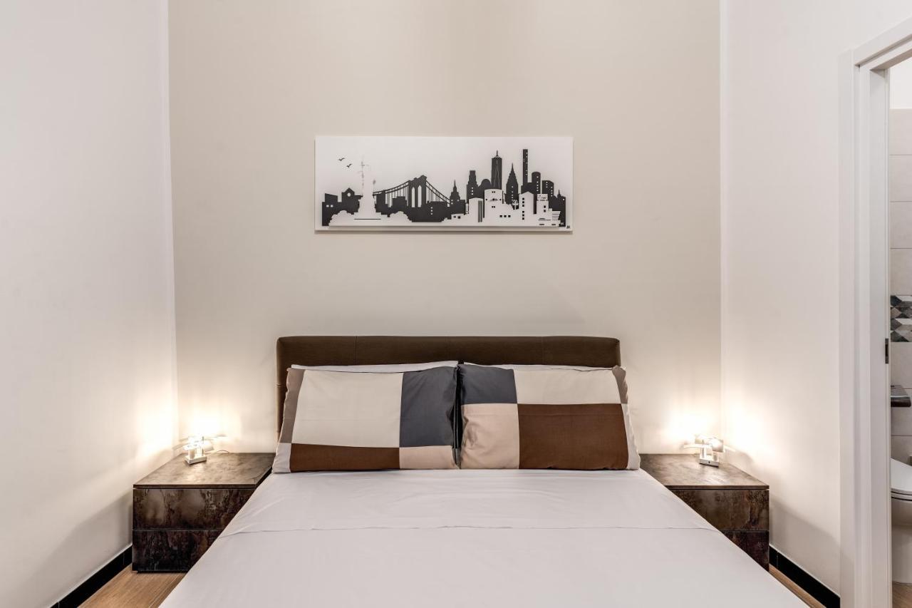 The Quarters Naples Apartments Экстерьер фото